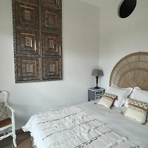 le-mas-du-galoubet.fr-provencehotel.com/